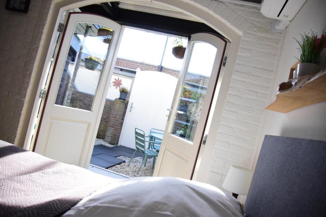 B&B Casandra โวเลนดัม ภายนอก รูปภาพ